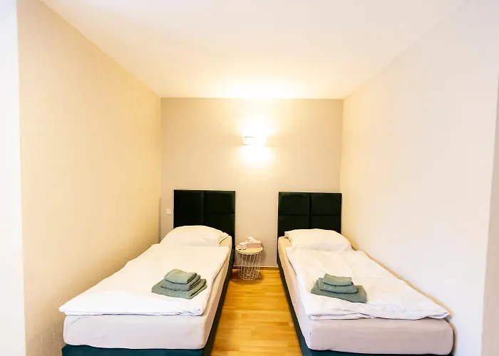 Altsprucke * غوين